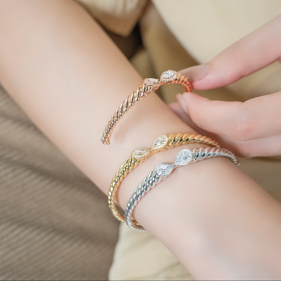 Rope pear shaped diamond bangle
